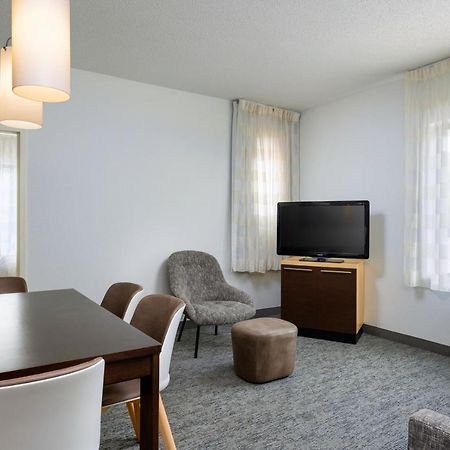 Towneplace Suites By Marriott Йорк Экстерьер фото